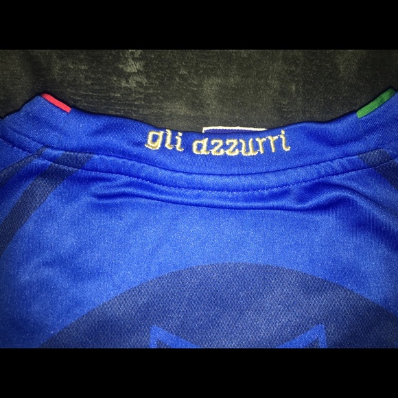 Gli Azzuri Italy FIGC Jersey - Picture 5 of 5